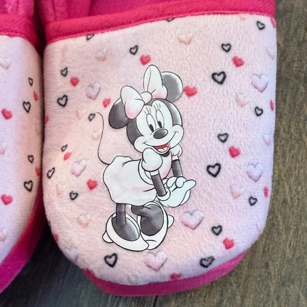 Disney Kids Pink Heart Minnie Mouse Slippers